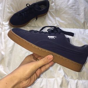 BRAND NEW PUMAS!